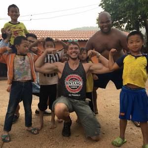 Meet your Posher, Taylor